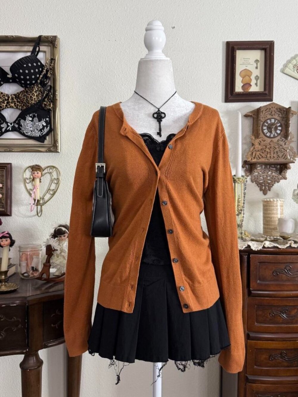 Preppy girly grunge autumnal brunt orange cardigan